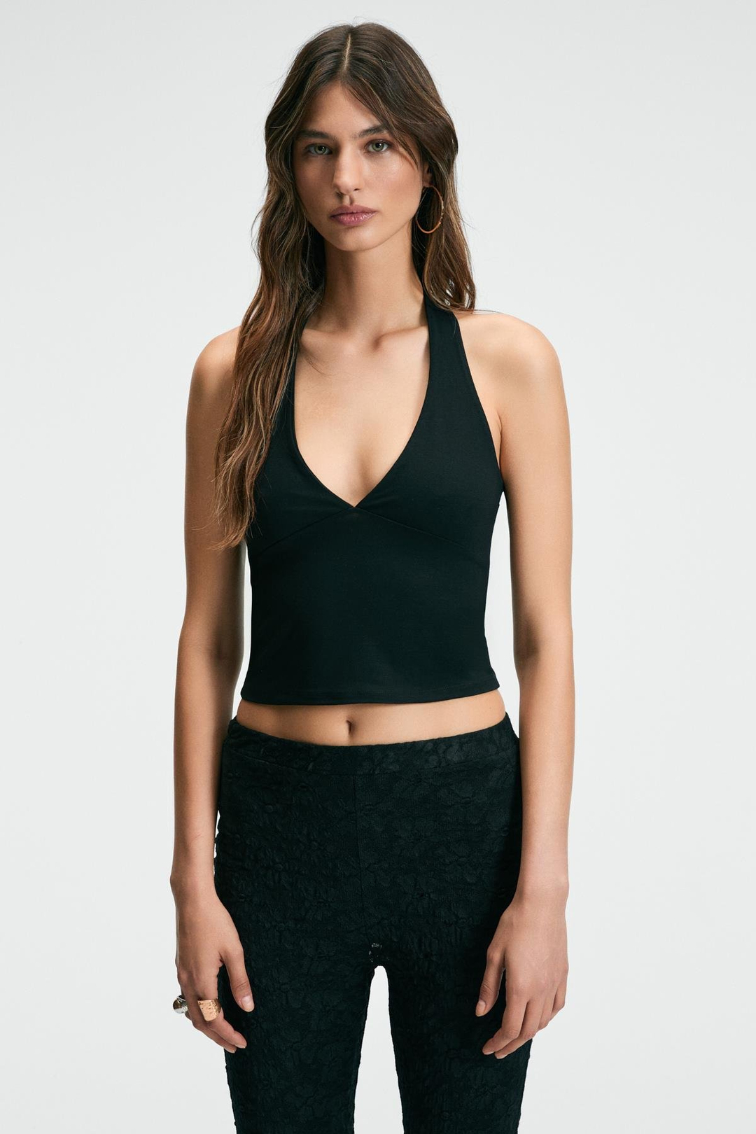 MORIENNE Kadın Halter Yaka Kalın Askılı Sırtı Açık Crop Siyah Bluz