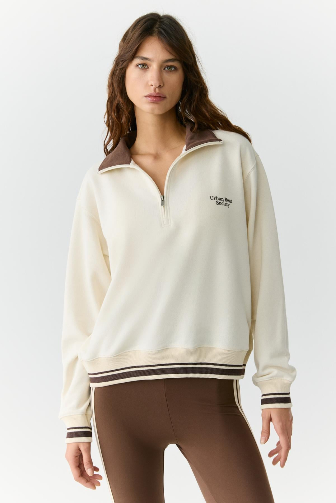 NATAN Kadın Dik Yakalı Fermuarlı Baskı Detaylı Relaxed Ekru Sweatshirt