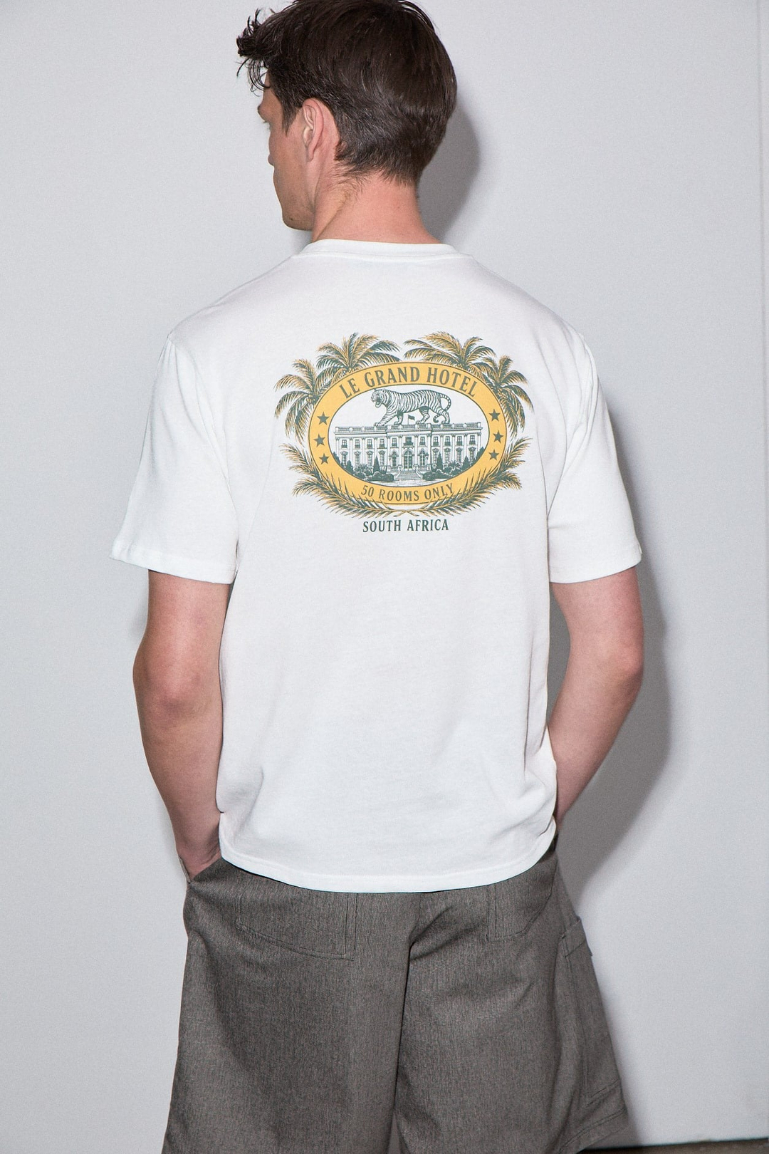 ROOMY Erkek %100 Organik Pamuklu Yuvarlak Yakalı Baskı Detaylı Comfort Fit Beyaz T-Shirt