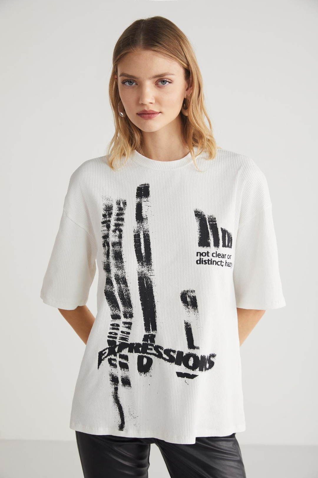 RUSIA  Regular Beyaz Tekli T-Shirt