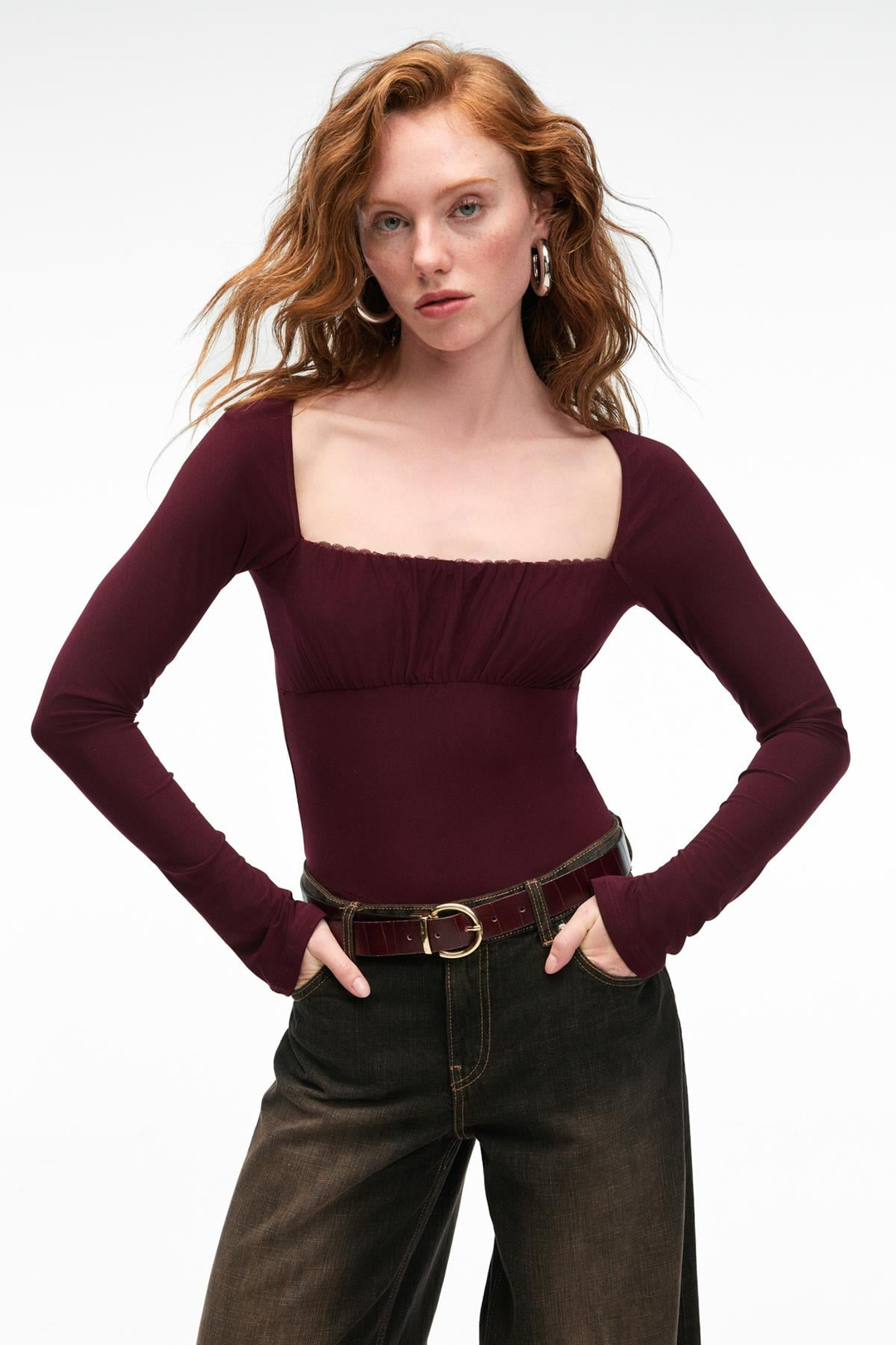SILIVRA Kadın Havuz Yakalı Esnek Kumaşlı Slim Fit Bordo Bluz