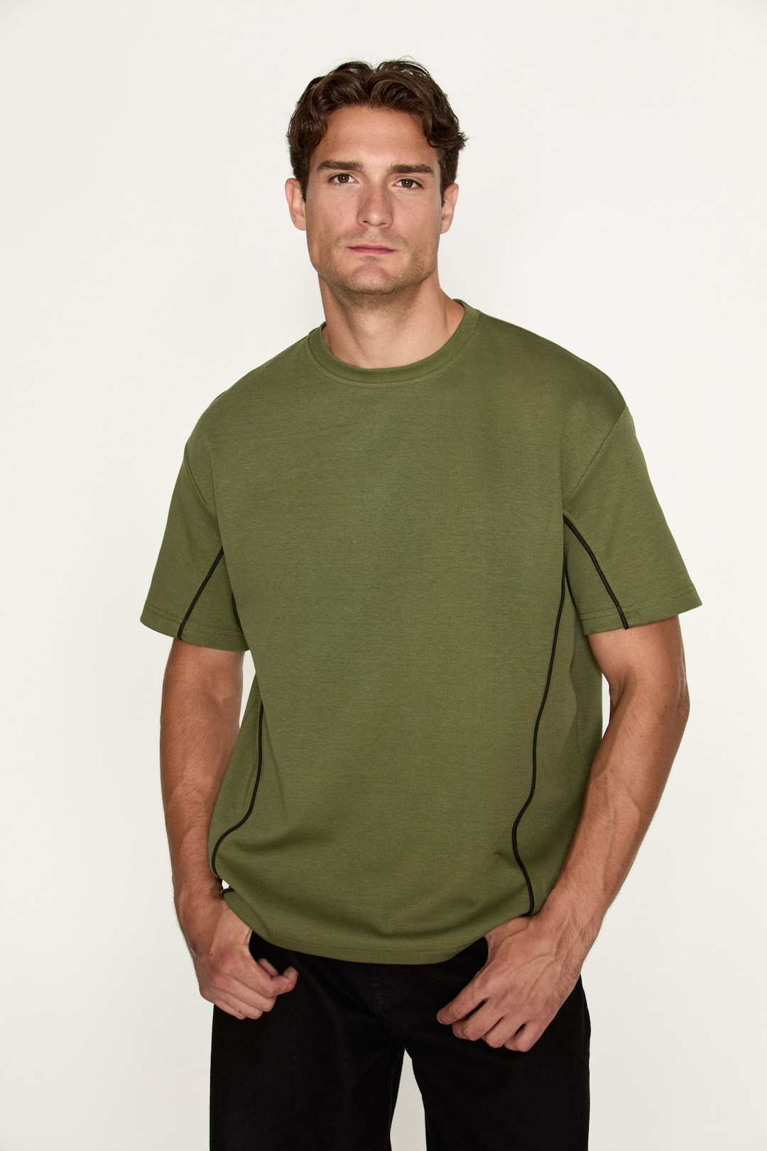 STUDIO Erkek Organik Pamuklu Biyeli Kısa Kollu Haki T-Shirt