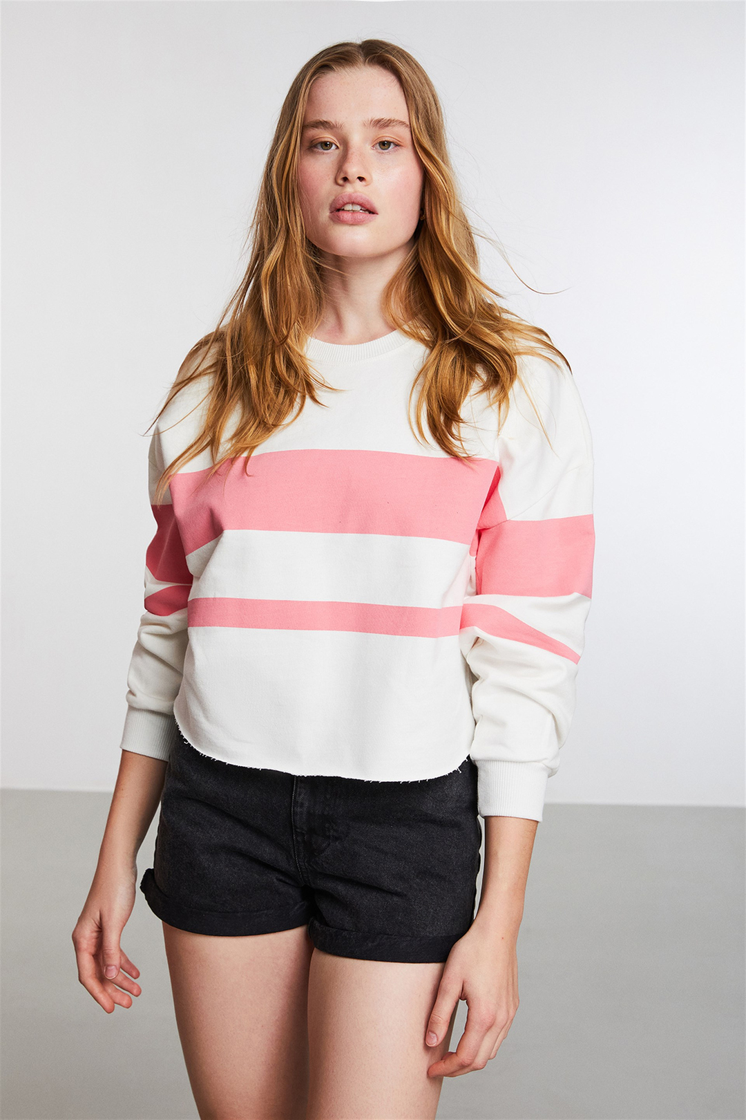 SUGAR Kadın Pembe Çizgili Yuvarlak Yaka Comfort Fit Sweatshirt