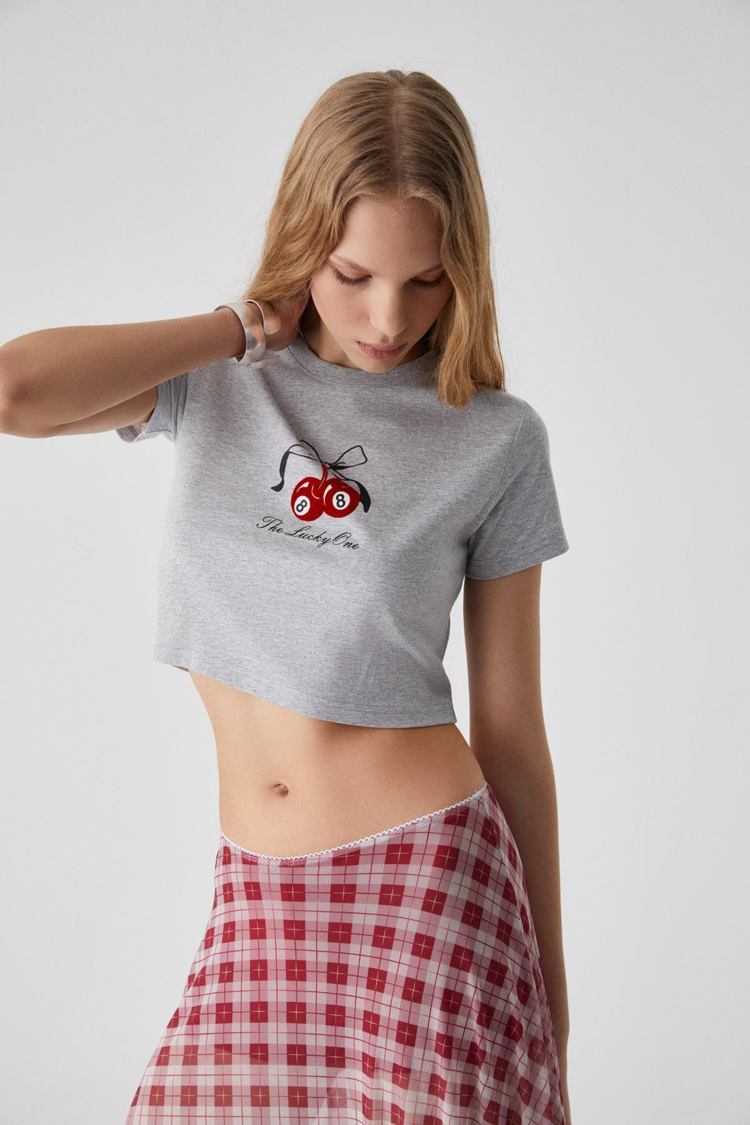 ZENNI Kadın Bisiklet Yaka Regular Nakışlı İnce Grimelanj T-Shirt