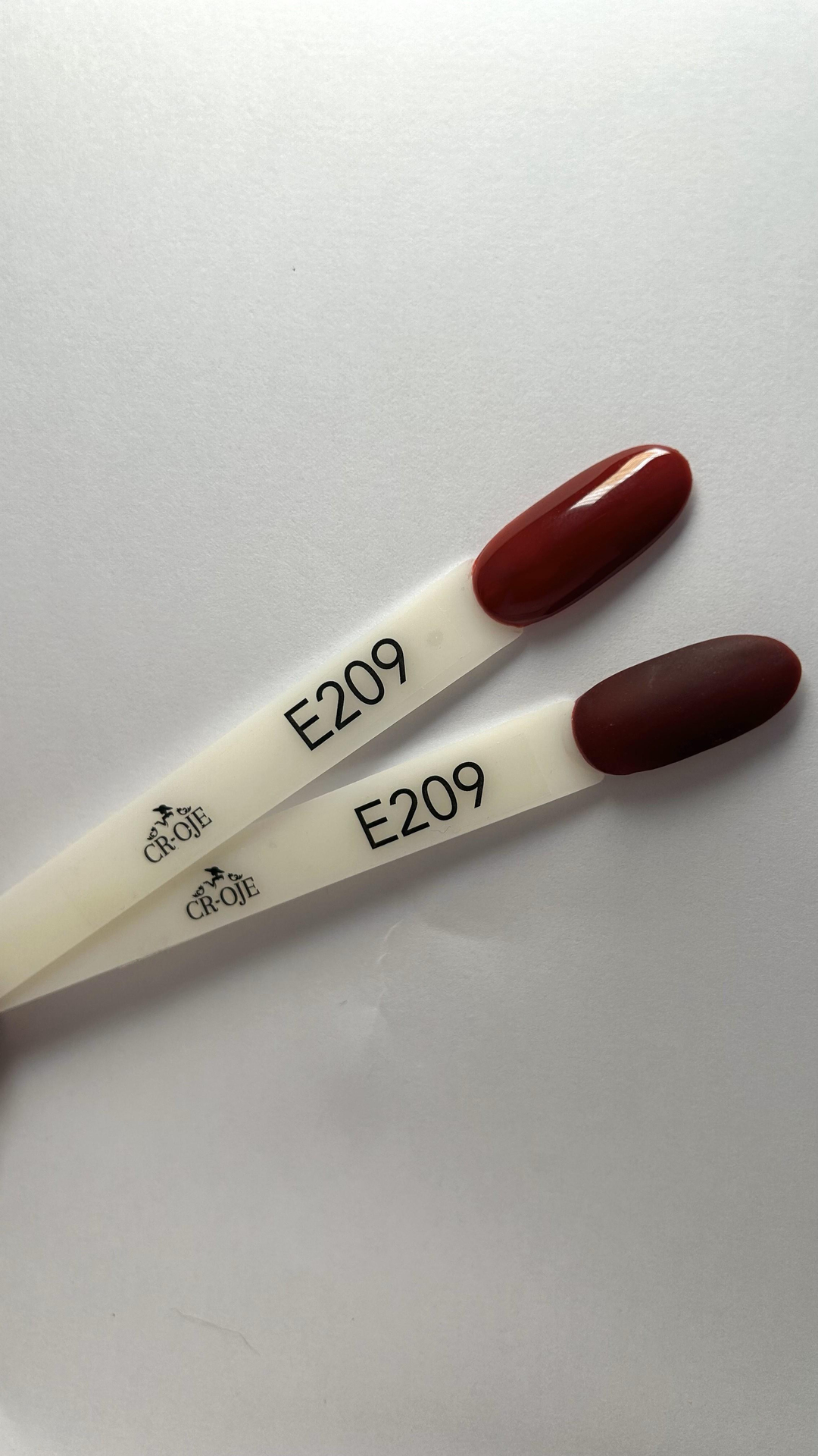 E209-Bordo (12 ml.)
