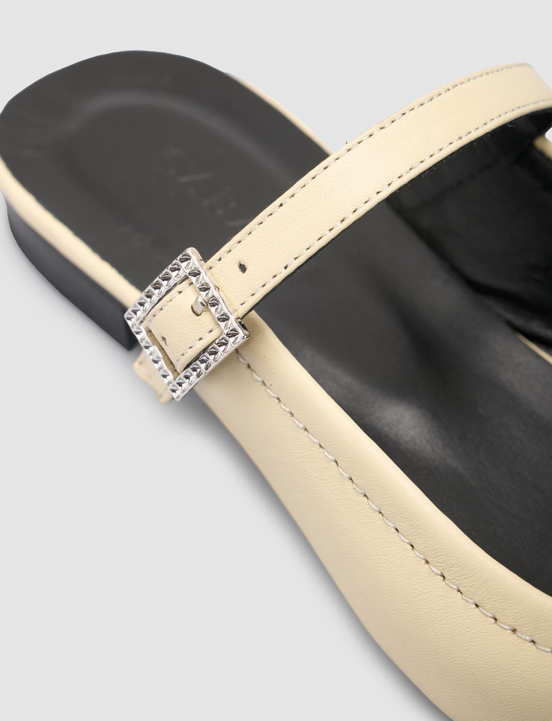 %100 Hakiki Deri Bej Kadın Ayakkabı