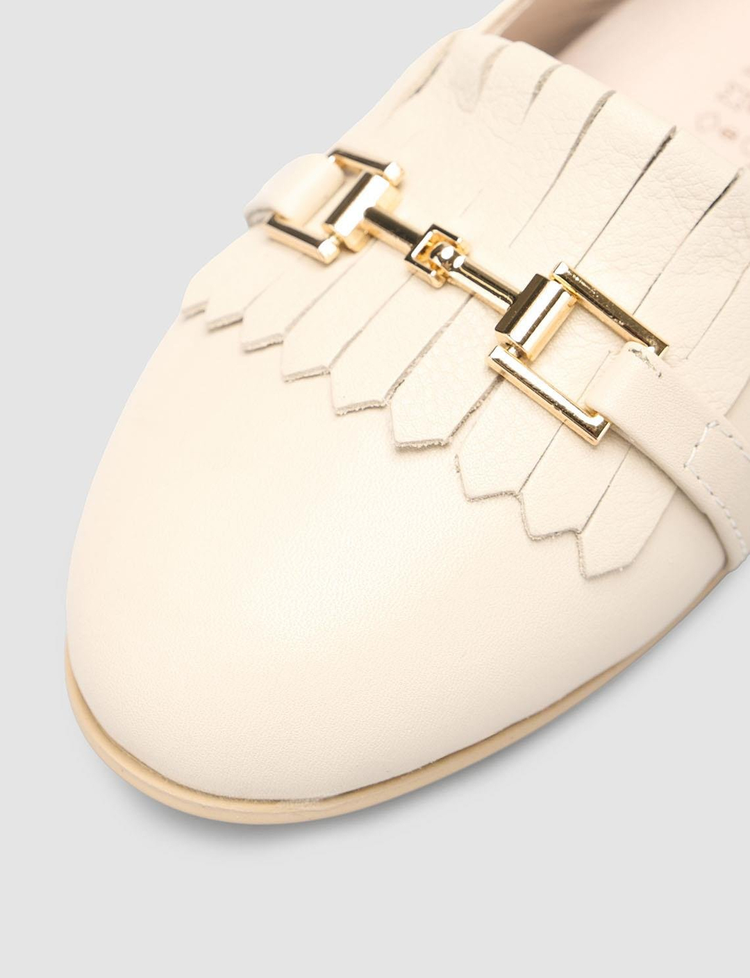 %100 Hakiki Deri Bej Kadın Ayakkabı