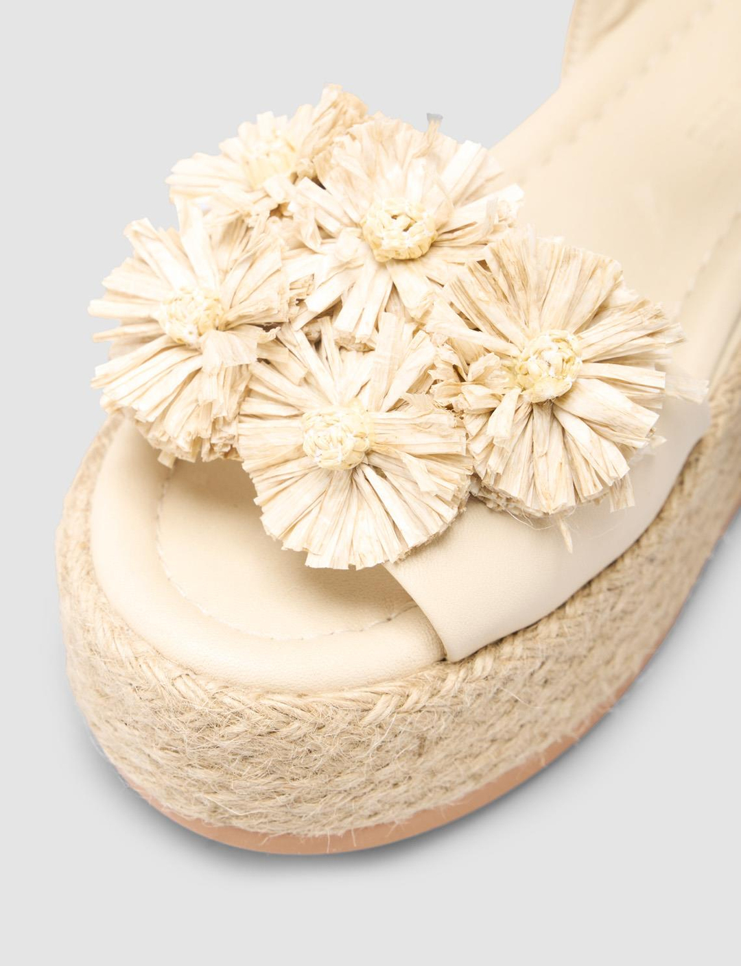 %100 Hakiki Deri Bej Kadın Sandalet