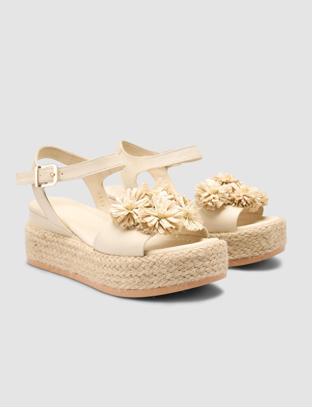 %100 Hakiki Deri Bej Kadın Sandalet