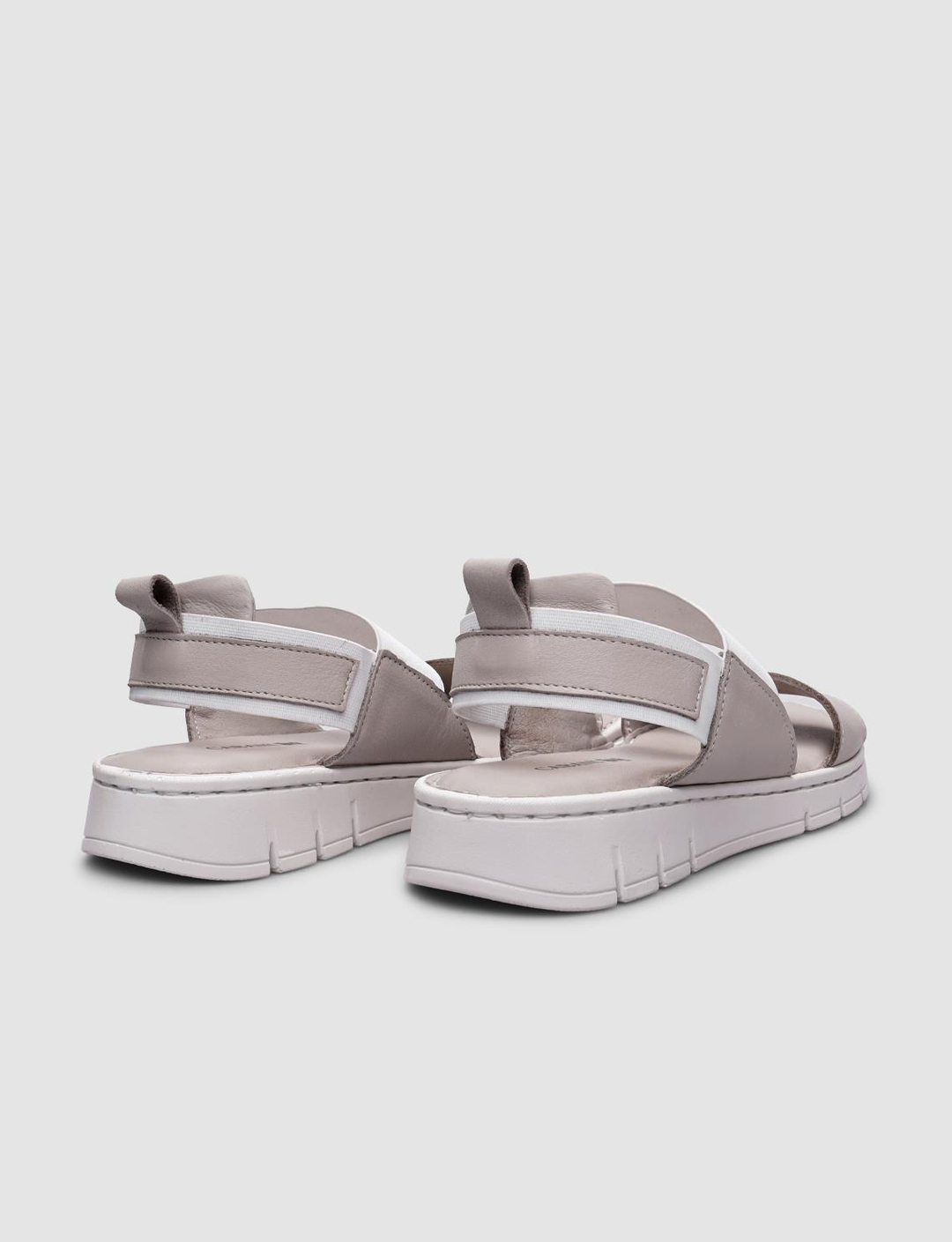 %100 Hakiki Deri Bej Kadın Sandalet