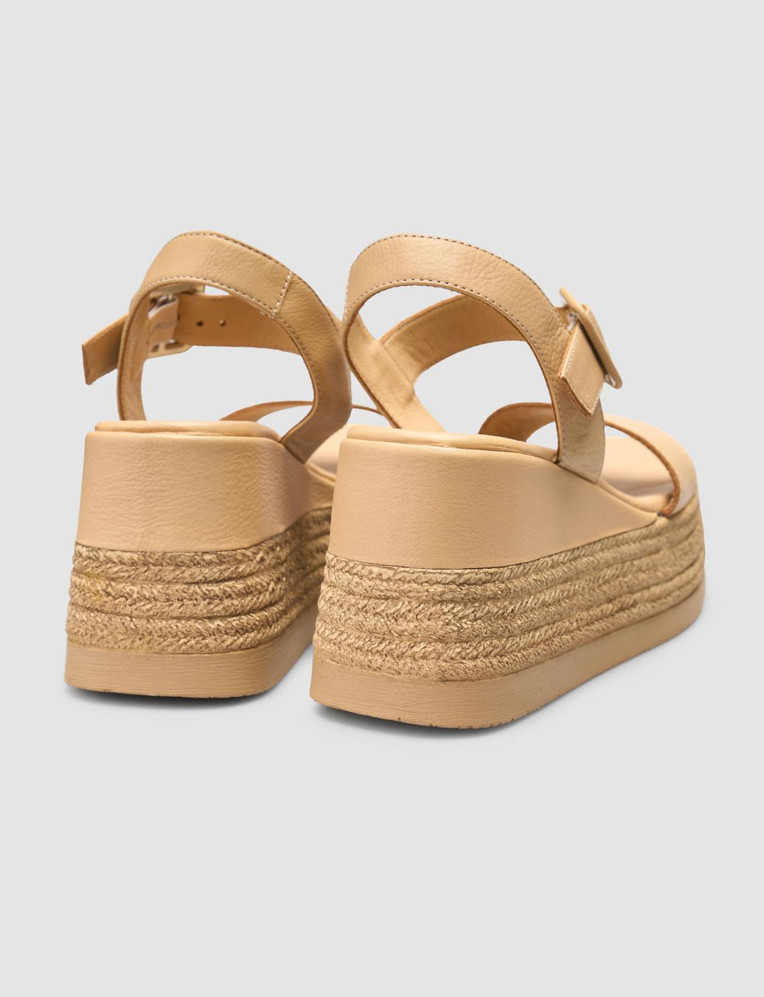 %100 Hakiki Deri Bej Kadın Sandalet