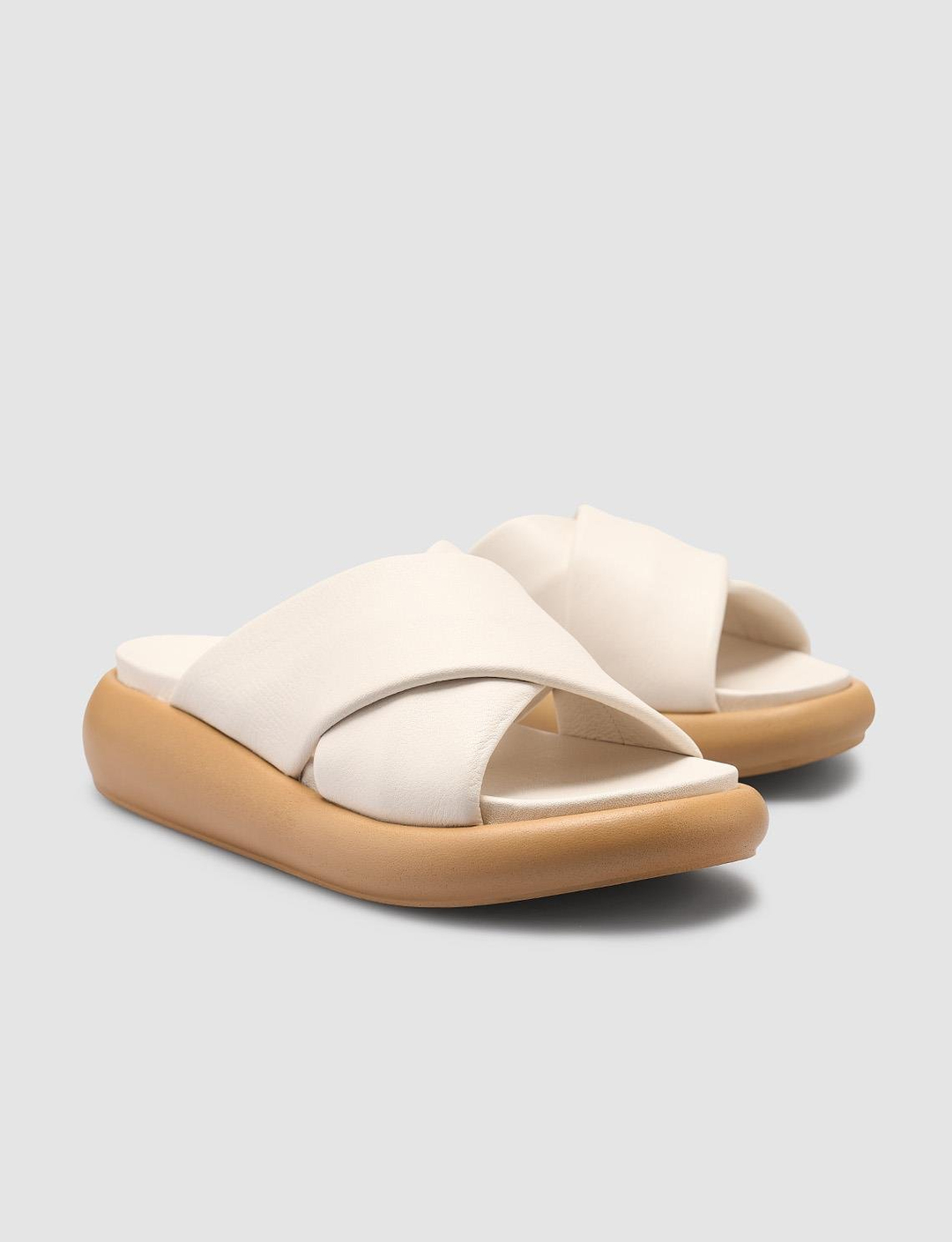 %100 Hakiki Deri Beyaz Kadın Terlik