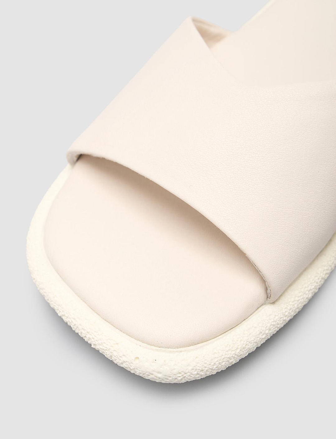%100 Hakiki Deri Beyaz Kadın Terlik