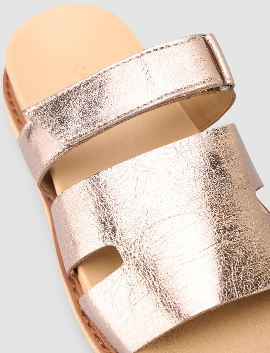 %100 Hakiki Deri Bronz Kadın Terlik