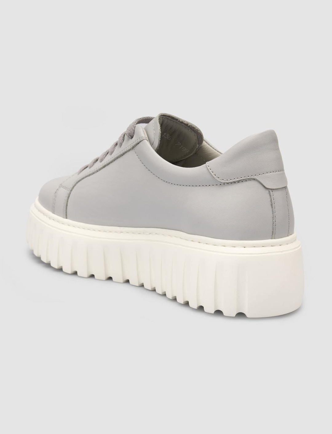 %100 Hakiki Deri Gri Kadın Ayakkabı