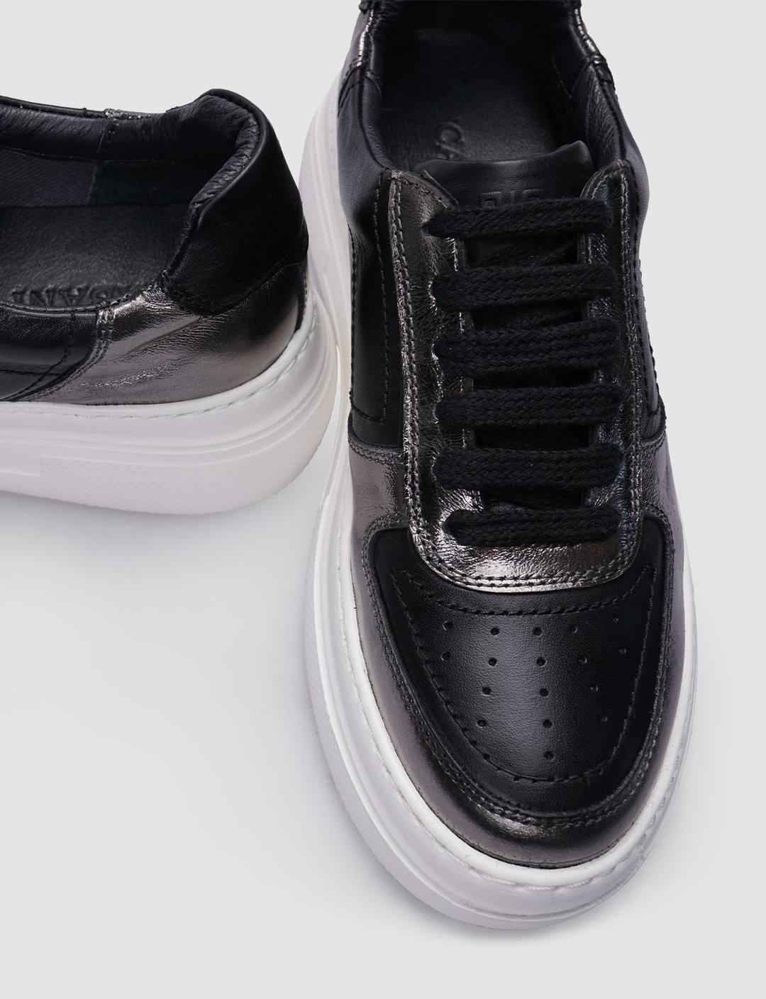 %100 Hakiki Deri Siyah Kadın Ayakkabı