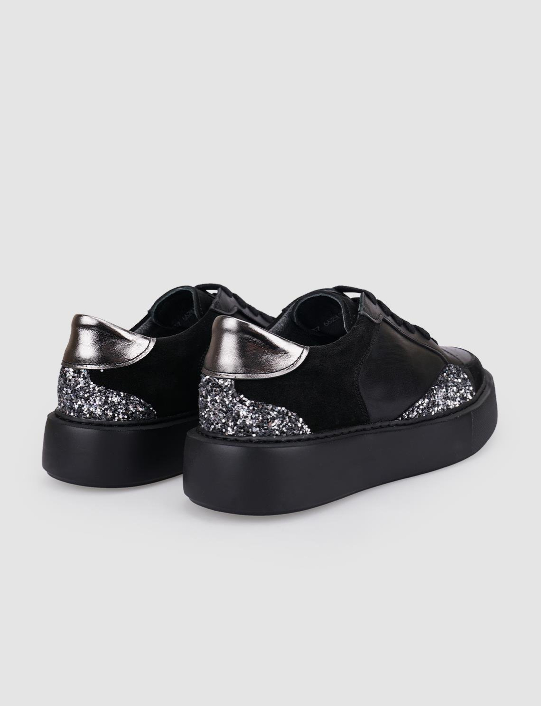 %100 Hakiki Deri Siyah Kadın Ayakkabı