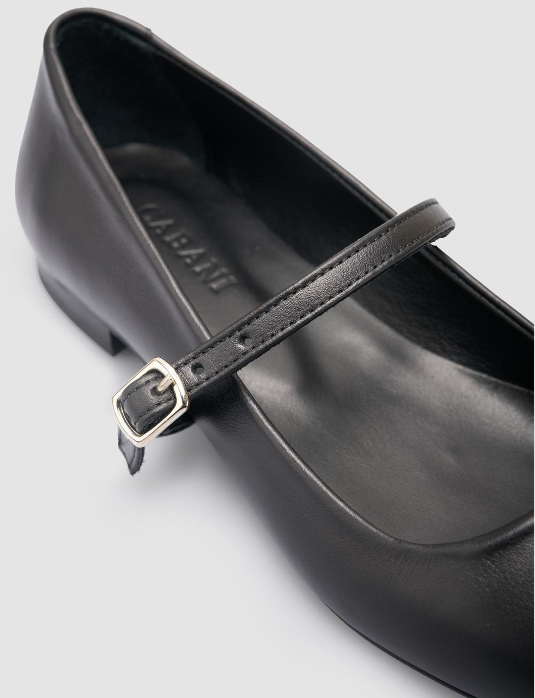 %100 Hakiki Deri Siyah Kadın Ayakkabı