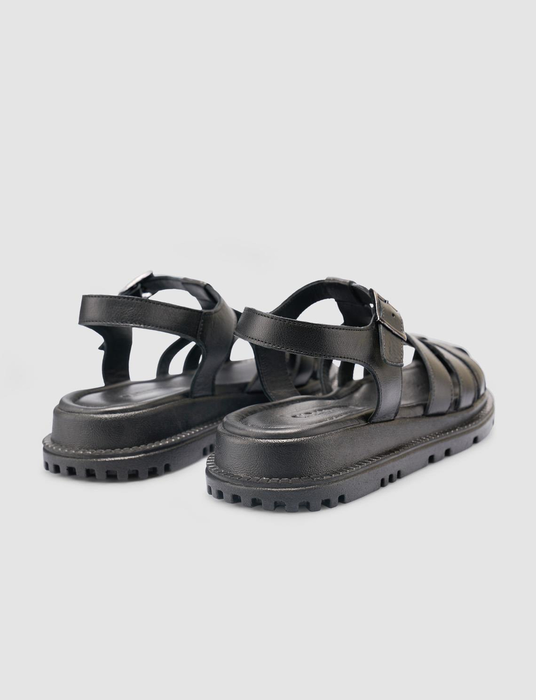 %100 Hakiki Deri Siyah Kadın Sandalet