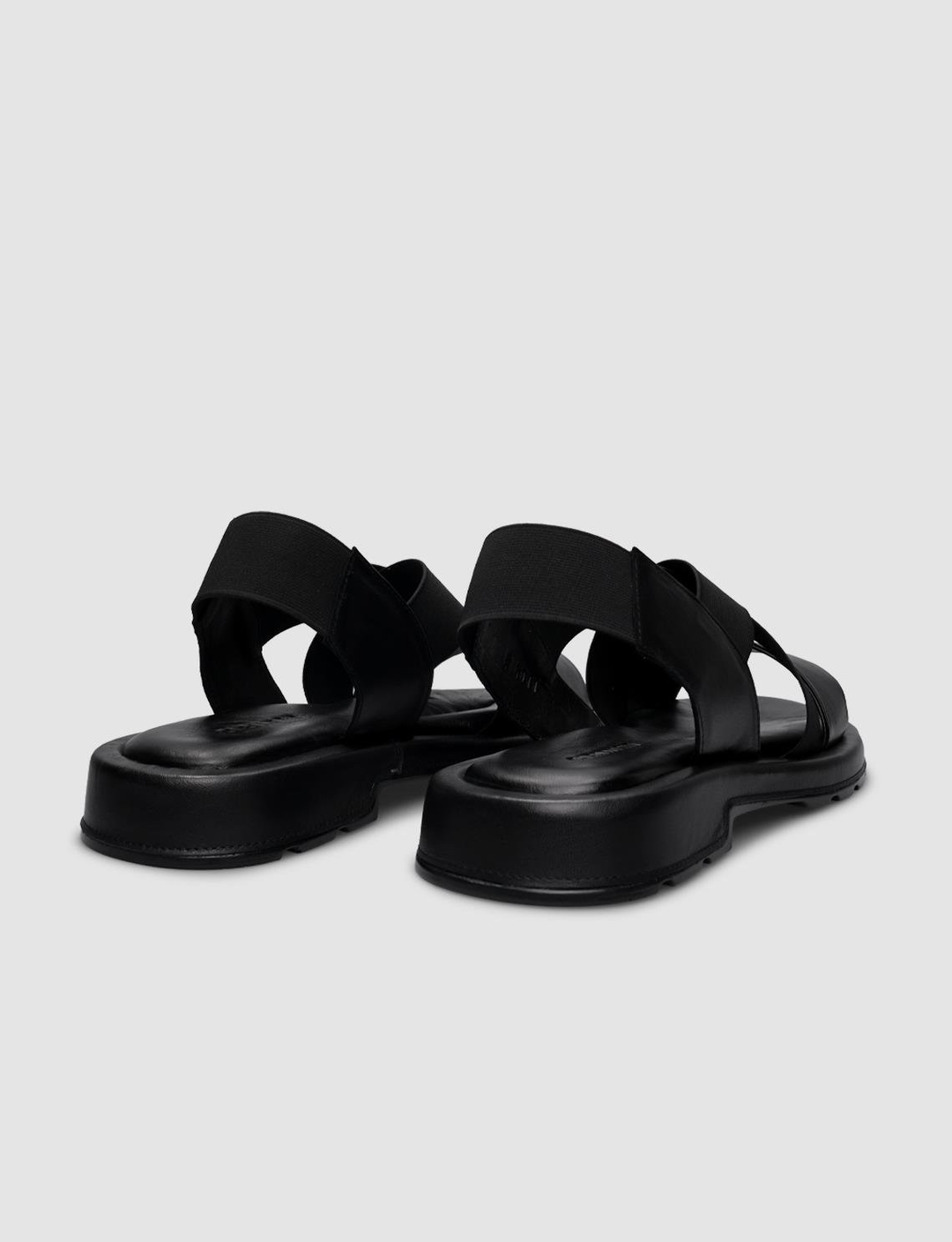 %100 Hakiki Deri Siyah Kadın Sandalet