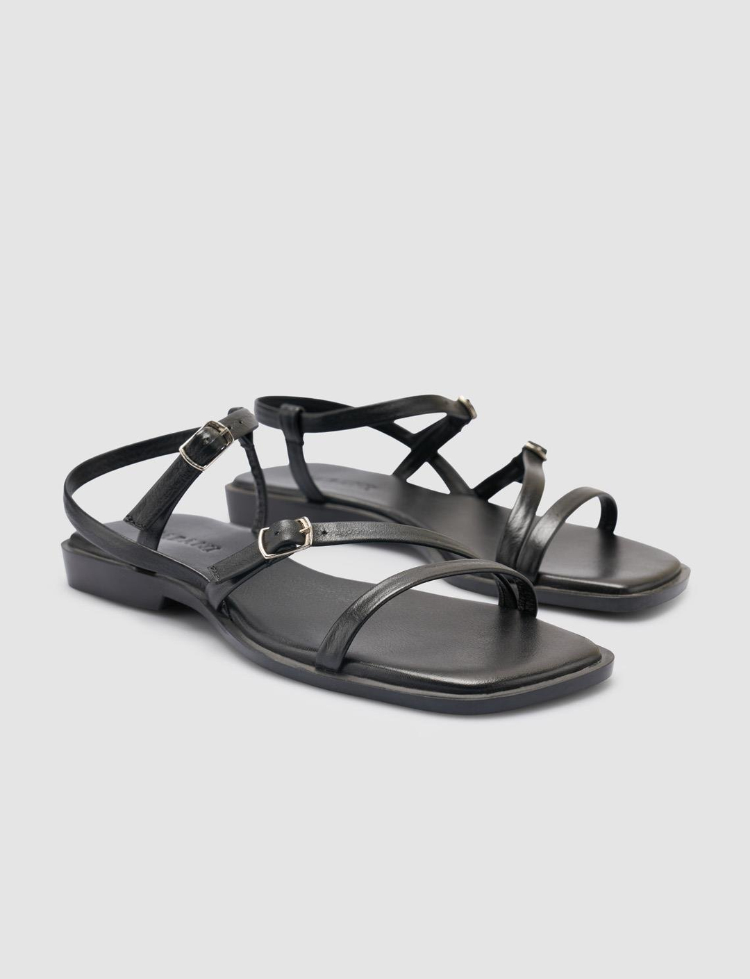 %100 Hakiki Deri Siyah Kadın Sandalet