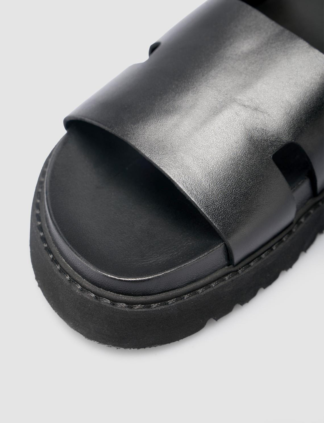 %100 Hakiki Deri Siyah Kadın Terlik