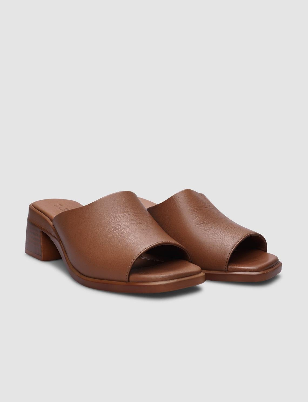 %100 Hakiki Deri Taba Kadın Terlik