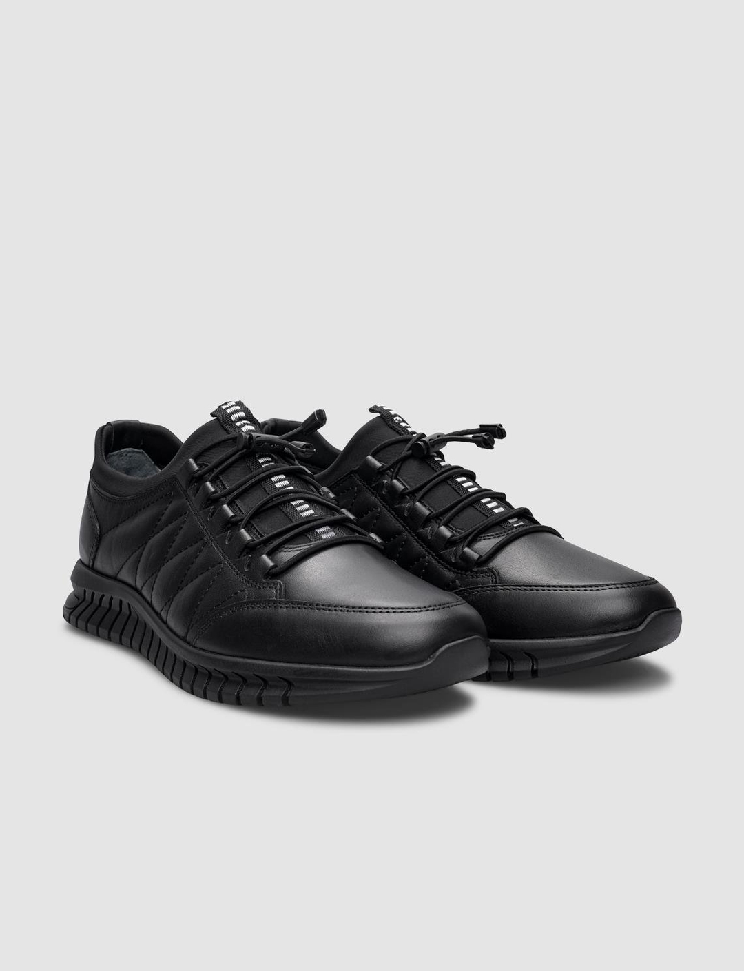 2024-Y-Mevsimlik-Erkek-Ayakkabı