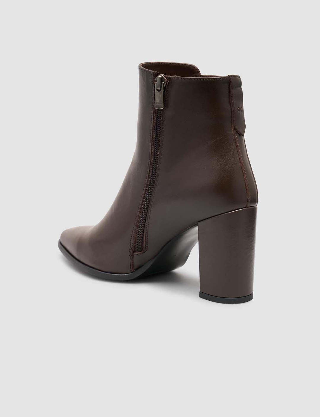 2025-FW-Kış-Kadın-Bot