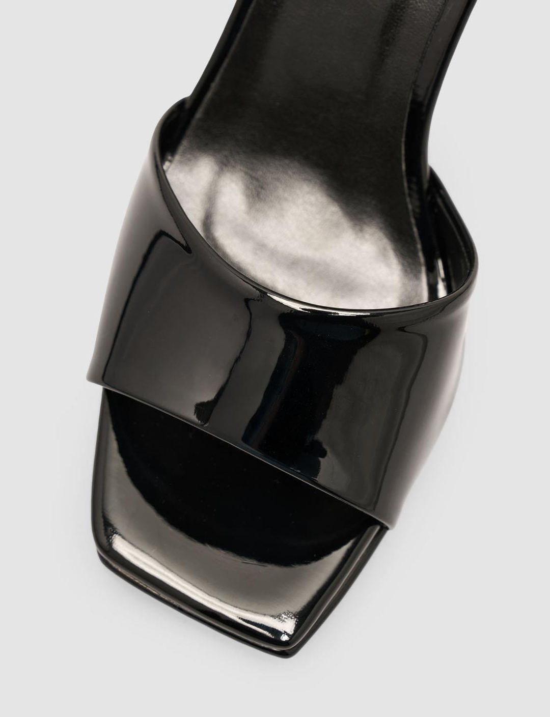 2025-FW-Mevsimlik-Kadın-Ayakkabı