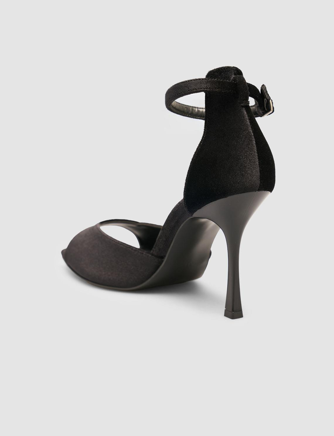 2025-FW-Mevsimlik-Kadın-Ayakkabı