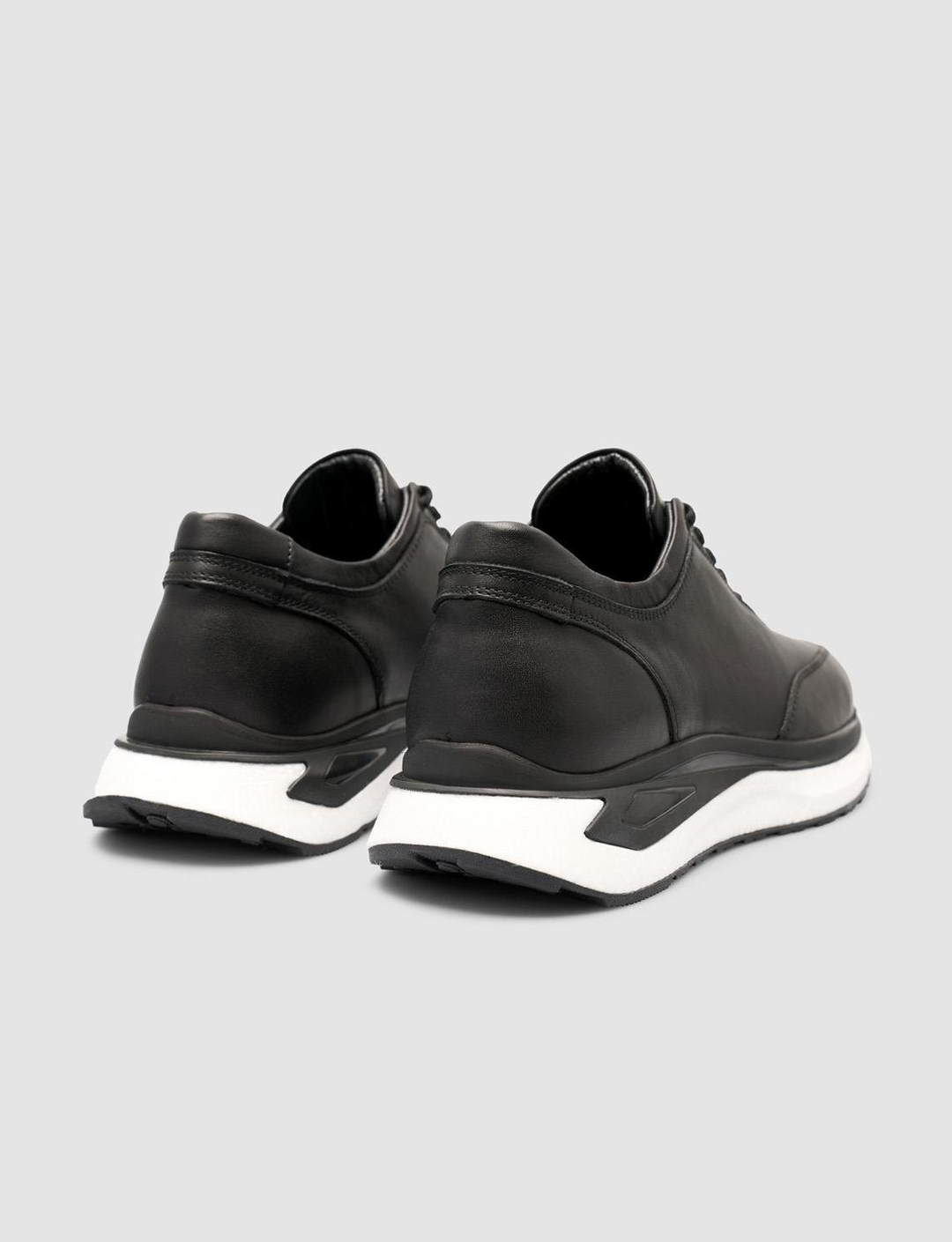 2025-Mevsimlik-Erkek-Ayakkabı