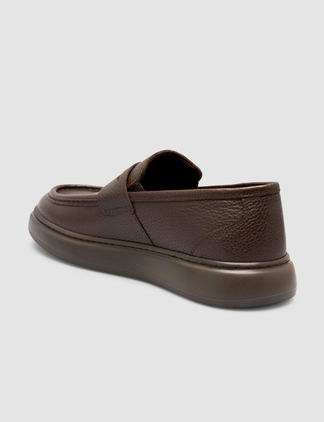 2025-Mevsimlik-Erkek-Ayakkabı