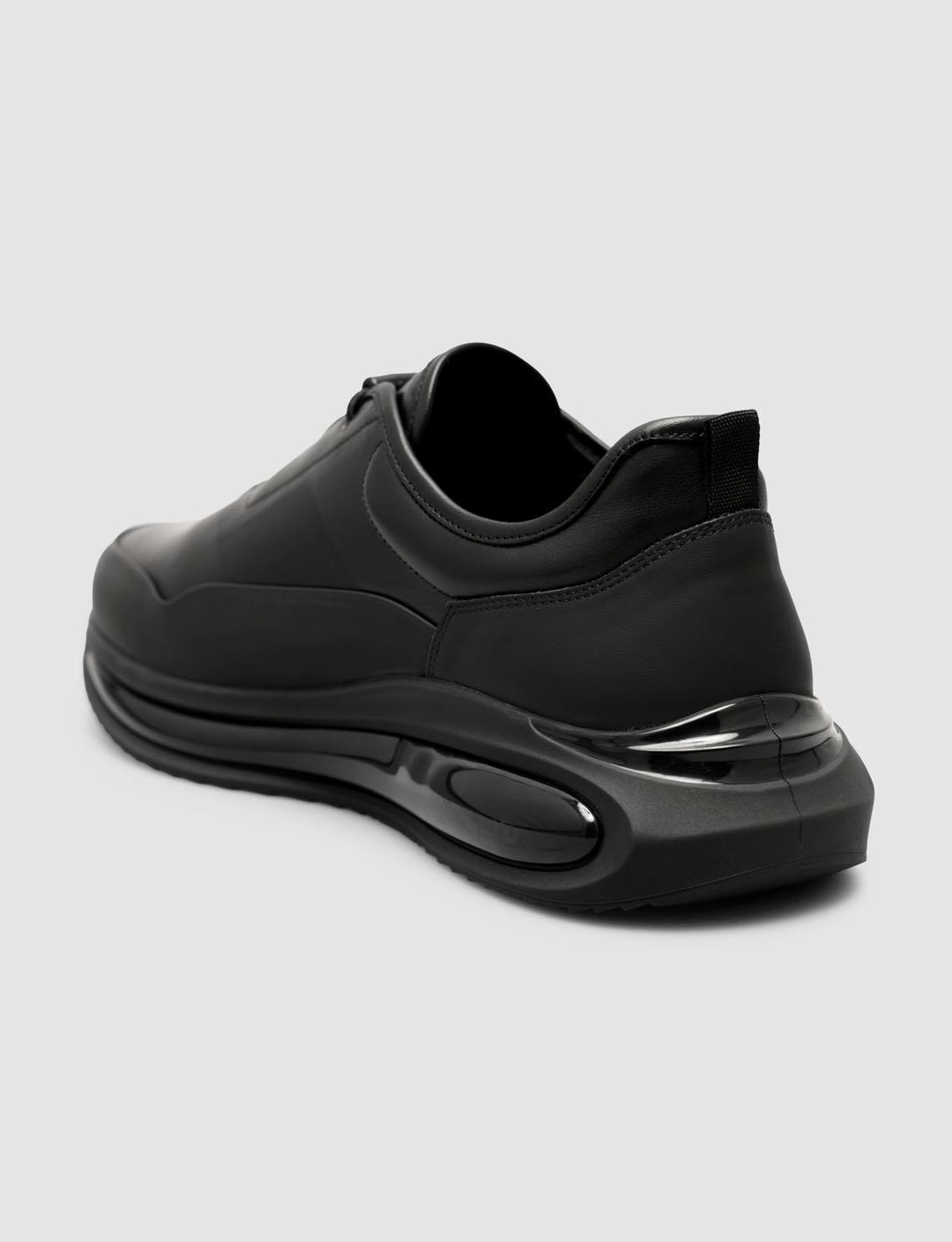 2025-Mevsimlik-Erkek-Ayakkabı