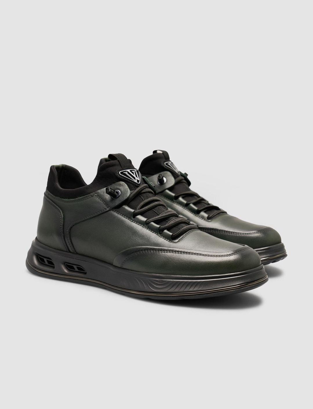 2025-Mevsimlik-Erkek-Ayakkabı