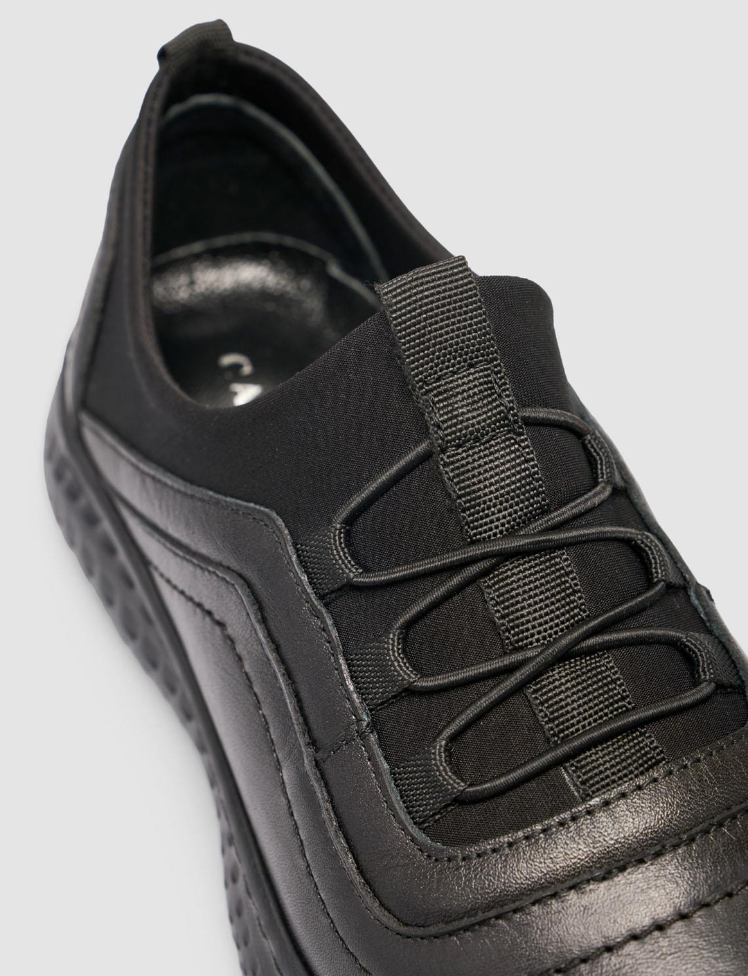 2025-Mevsimlik-Kadın-Ayakkabı