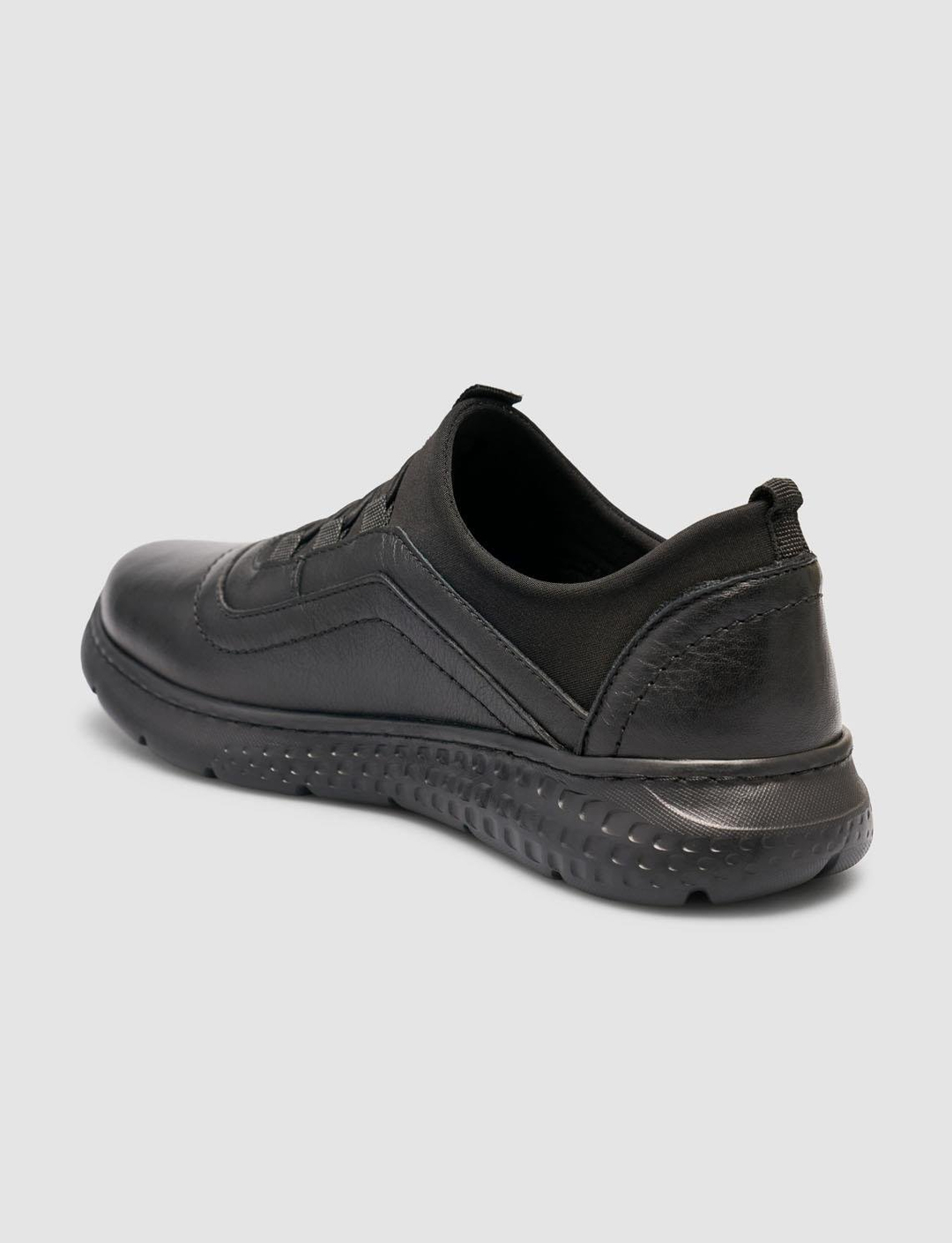 2025-Mevsimlik-Kadın-Ayakkabı