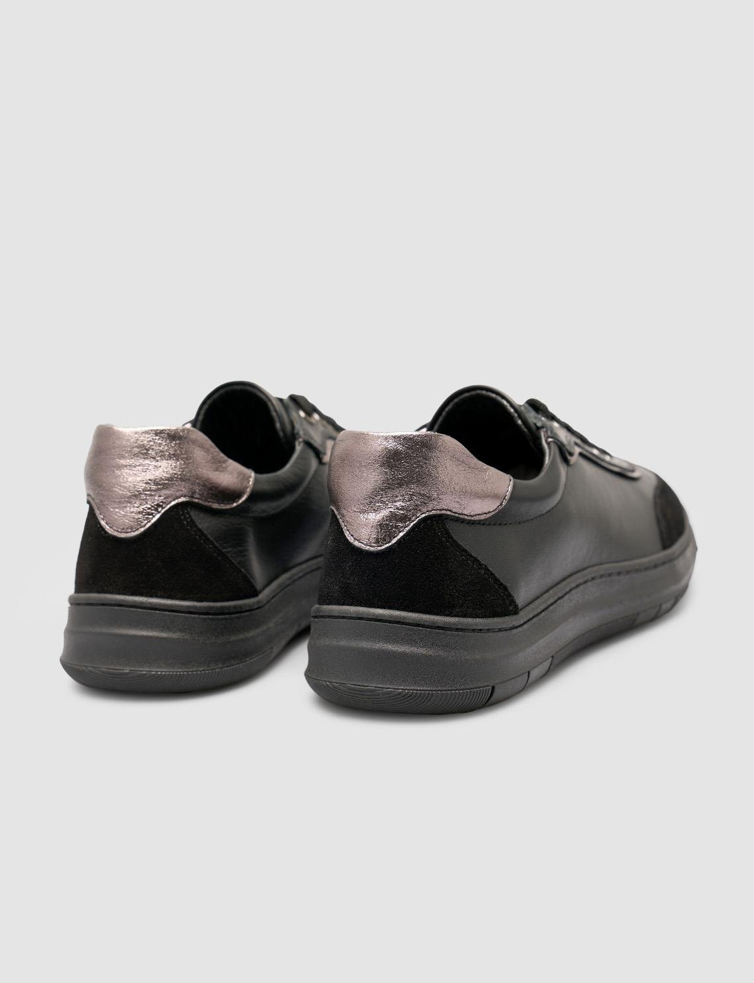 2025-Mevsimlik-Kadın-Ayakkabı