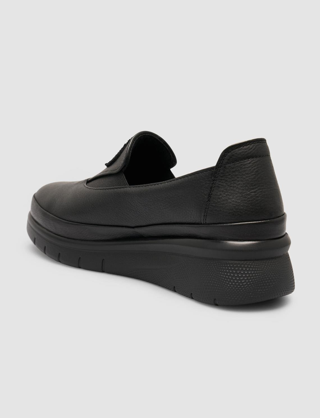 2025-Mevsimlik-Kadın-Ayakkabı