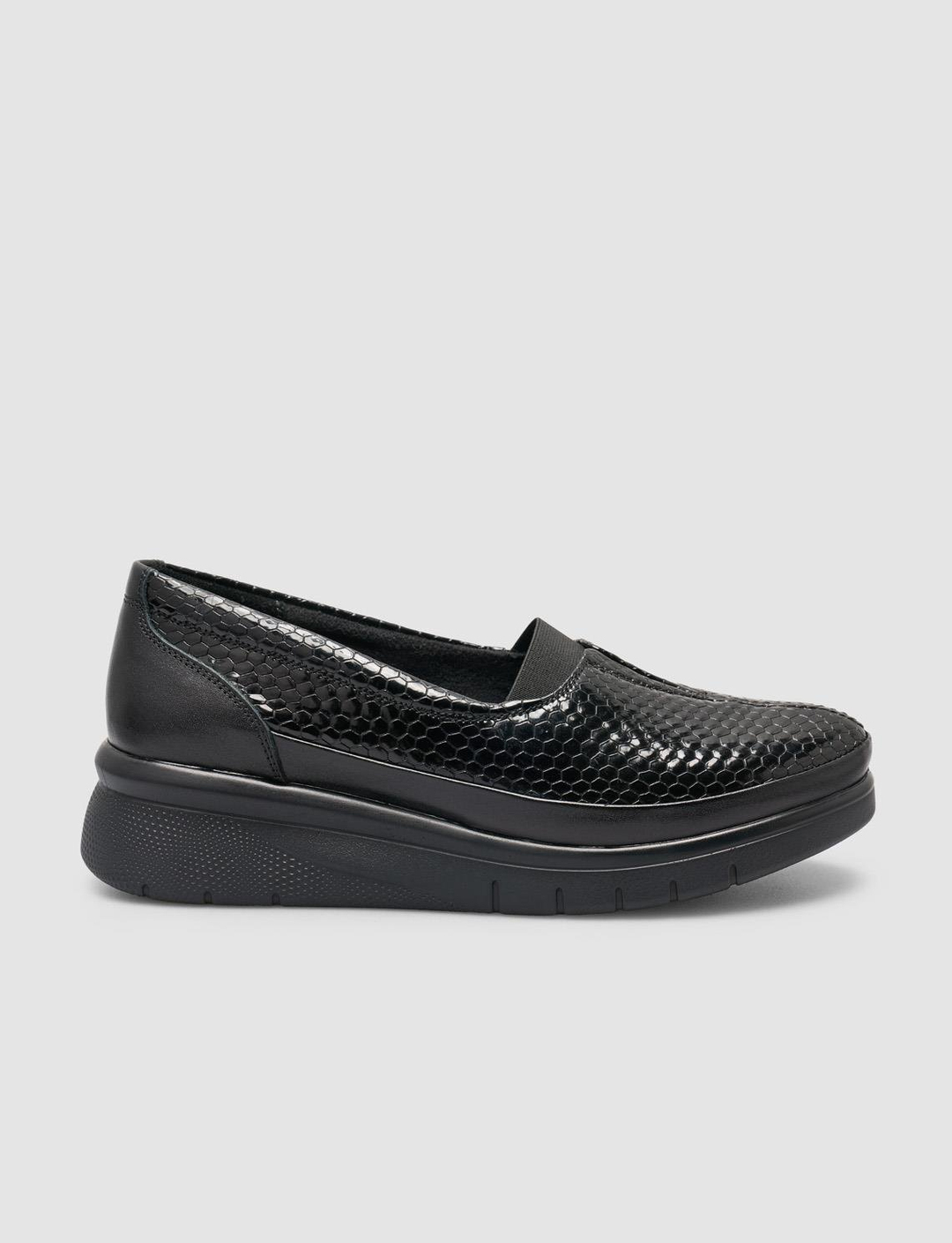 2025-Mevsimlik-Kadın-Ayakkabı