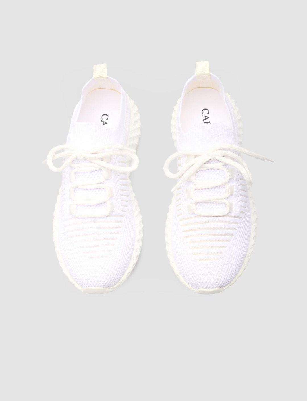 Beyaz Bağcıklı Kadın Spor Ayakkabı