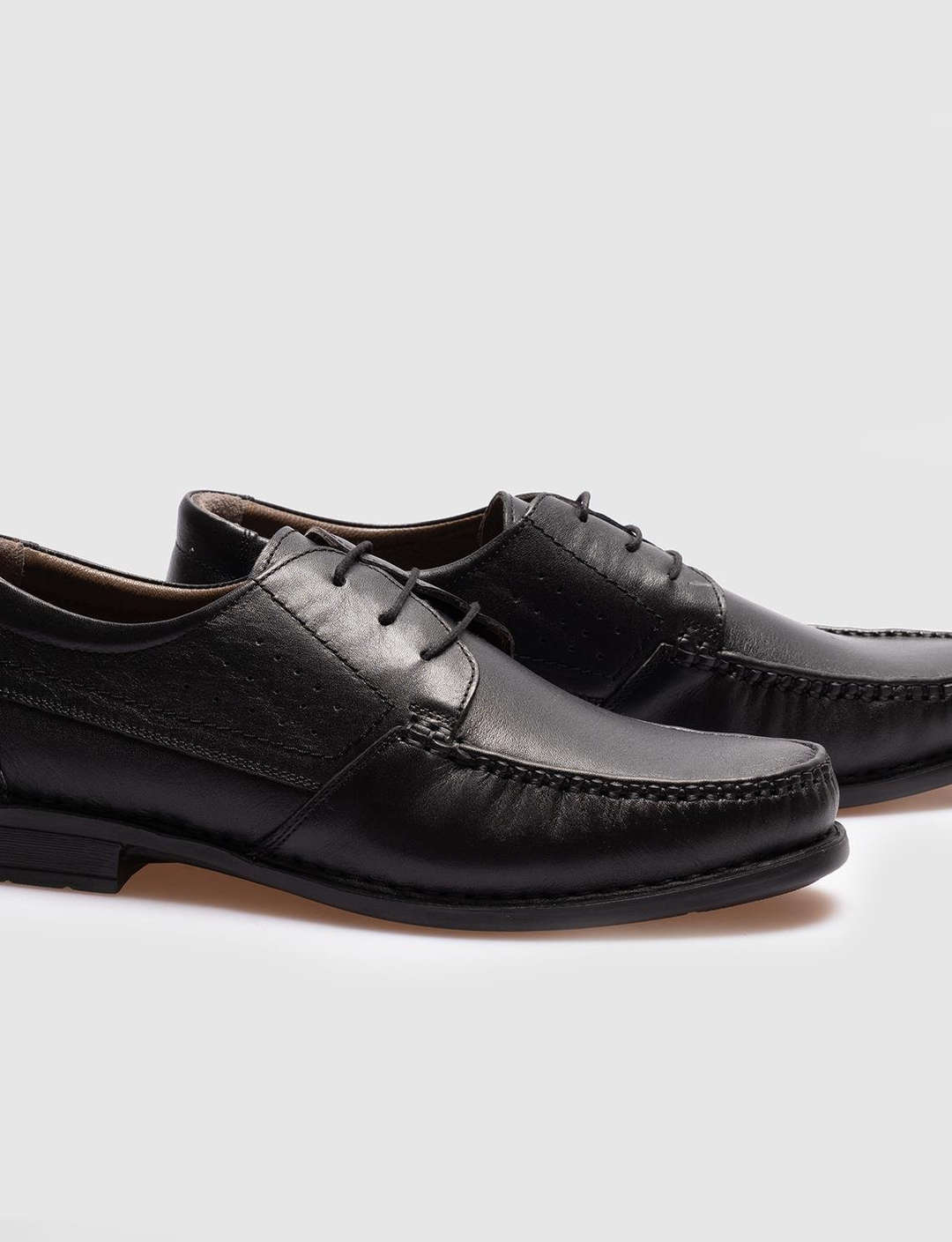 Comfort Tabanlı Hakiki Deri Siyah Bağcıklı Erkek Günlük Ayakkabı