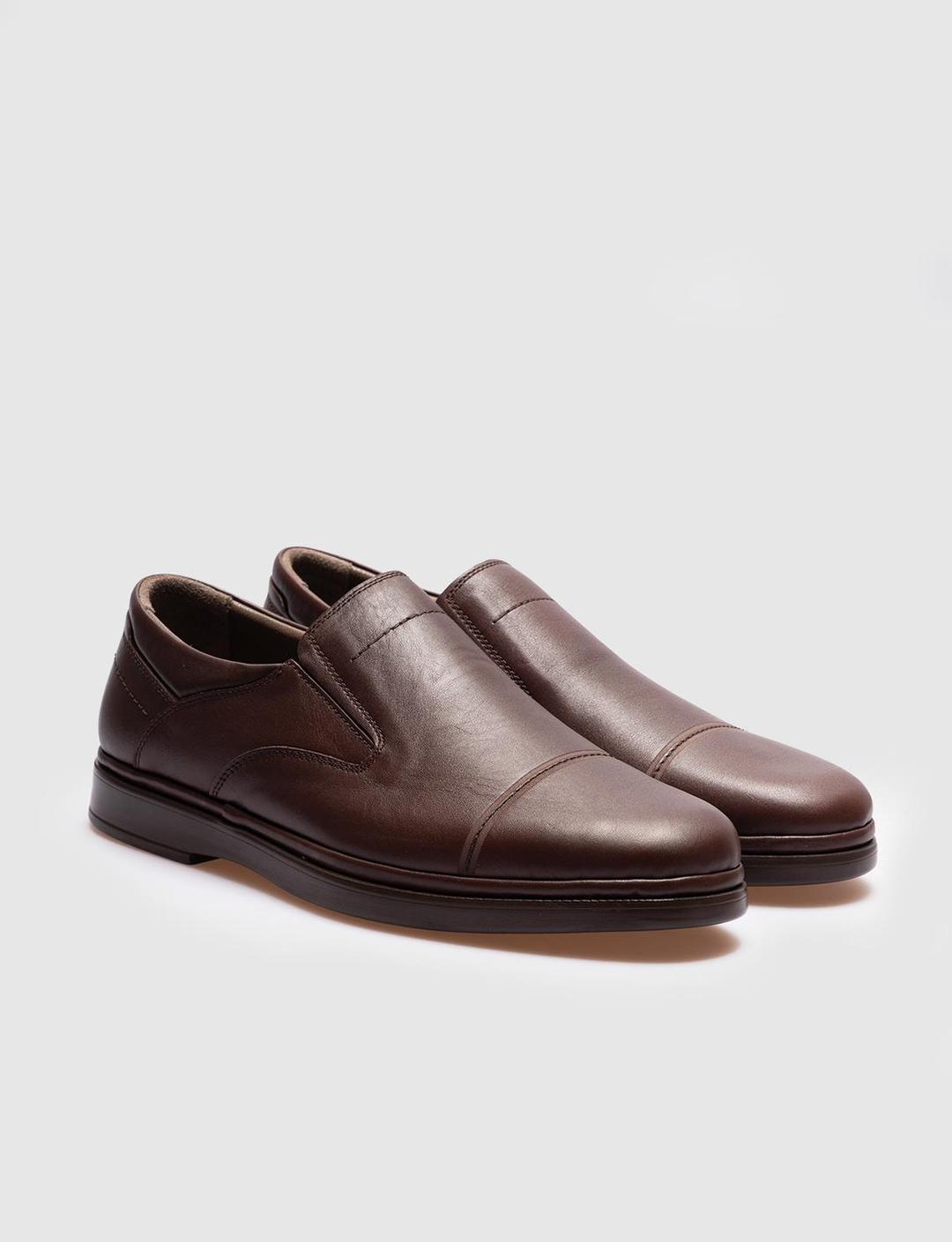 Men Brown Genuine Leather Casual Shoes