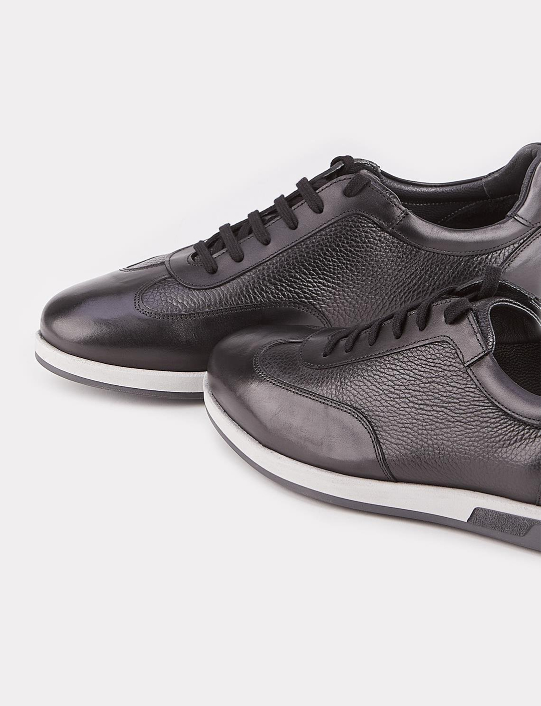 Erkek Hakiki Deri Kauçuk Taban Siyah Bağcıklı Günlük Ayakkabı