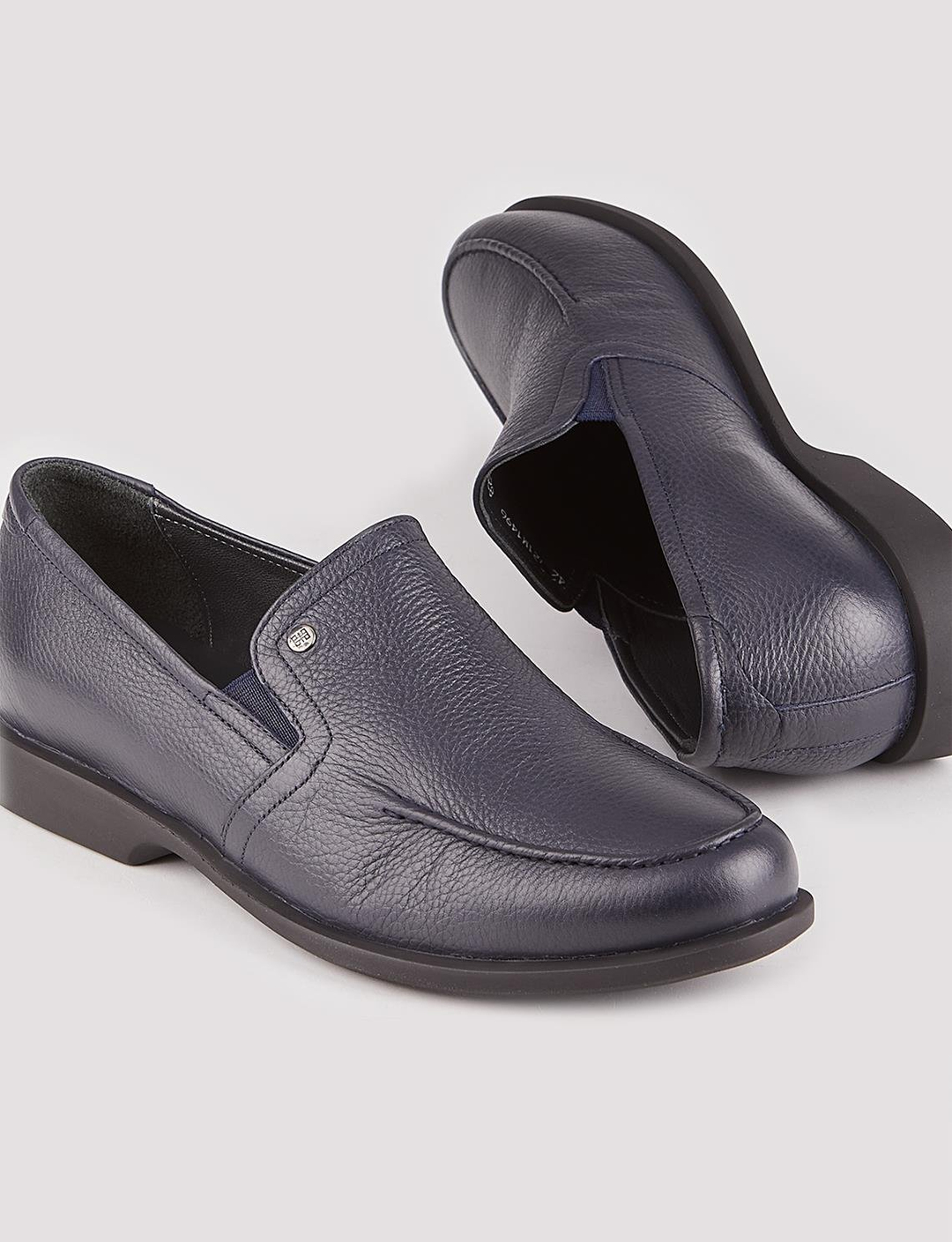 Erkek Hakiki Deri Kaymaz Tabanlı Lacivert Günlük Ayakkabı