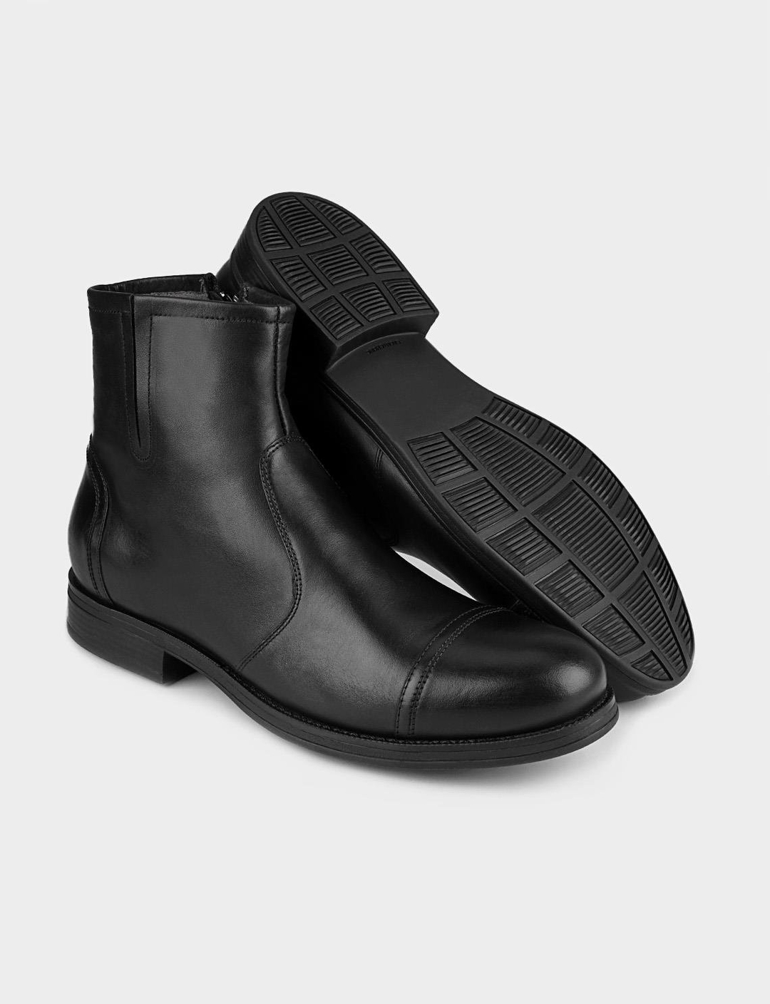 Men Black Genuine Leather Zipper Clousure Boots