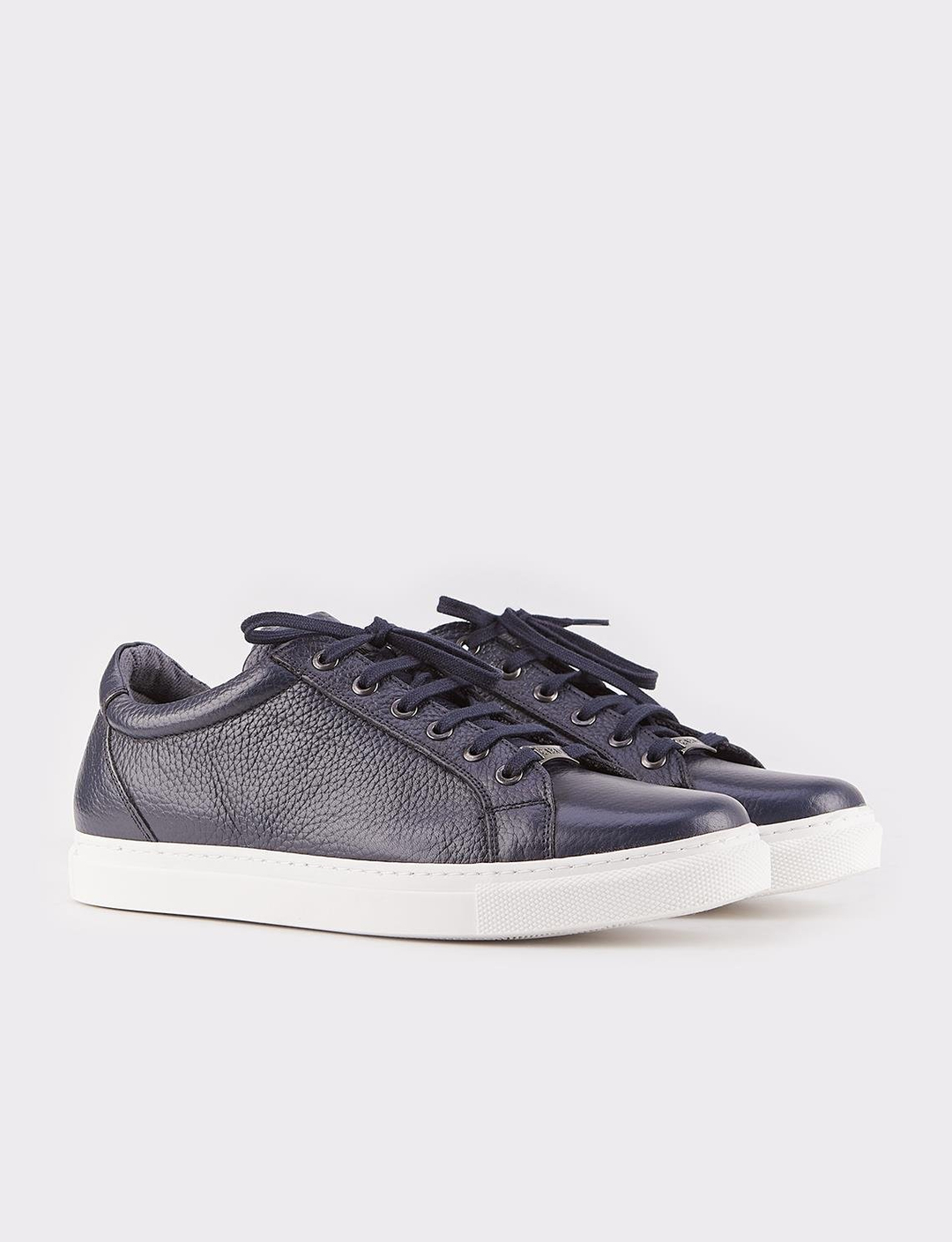 Gerçek Deri Lacivert Bağcıklı Termo Tabanlı Erkek Günlük Ayakkabı