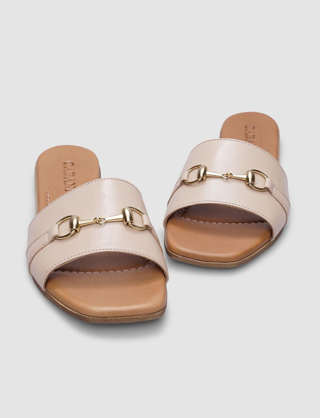 Hakiki Deri Bej Kadın Terlik