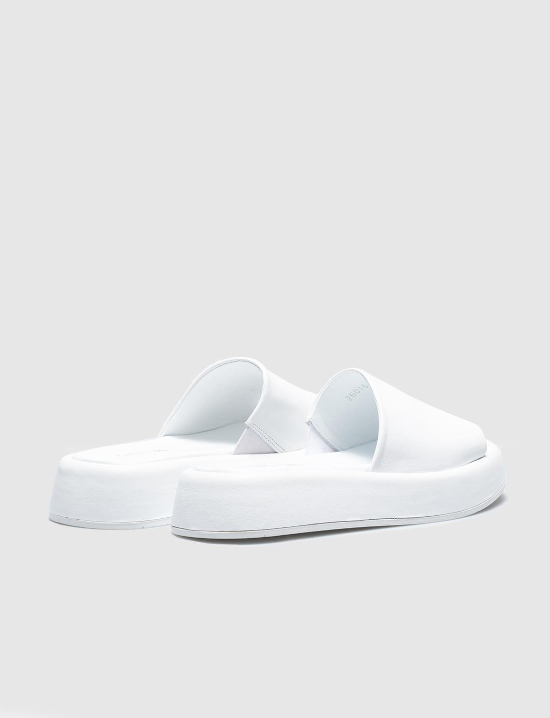 Hakiki Deri Beyaz Kadın Düz Terlik