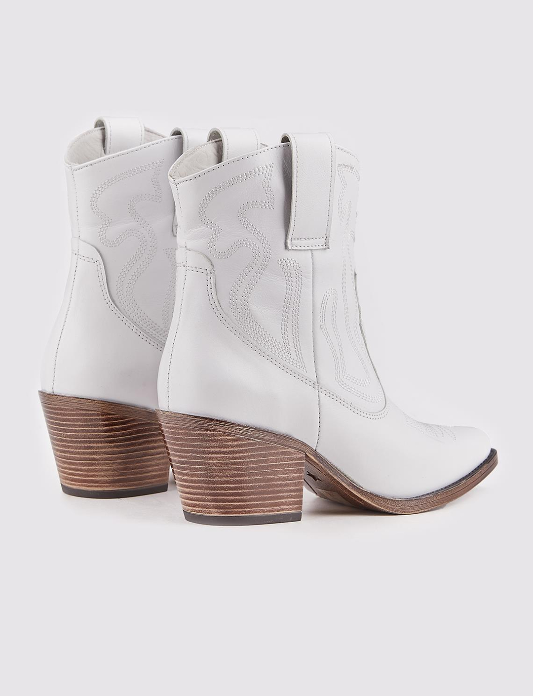 Hakiki Deri Beyaz Kadın Western Bot